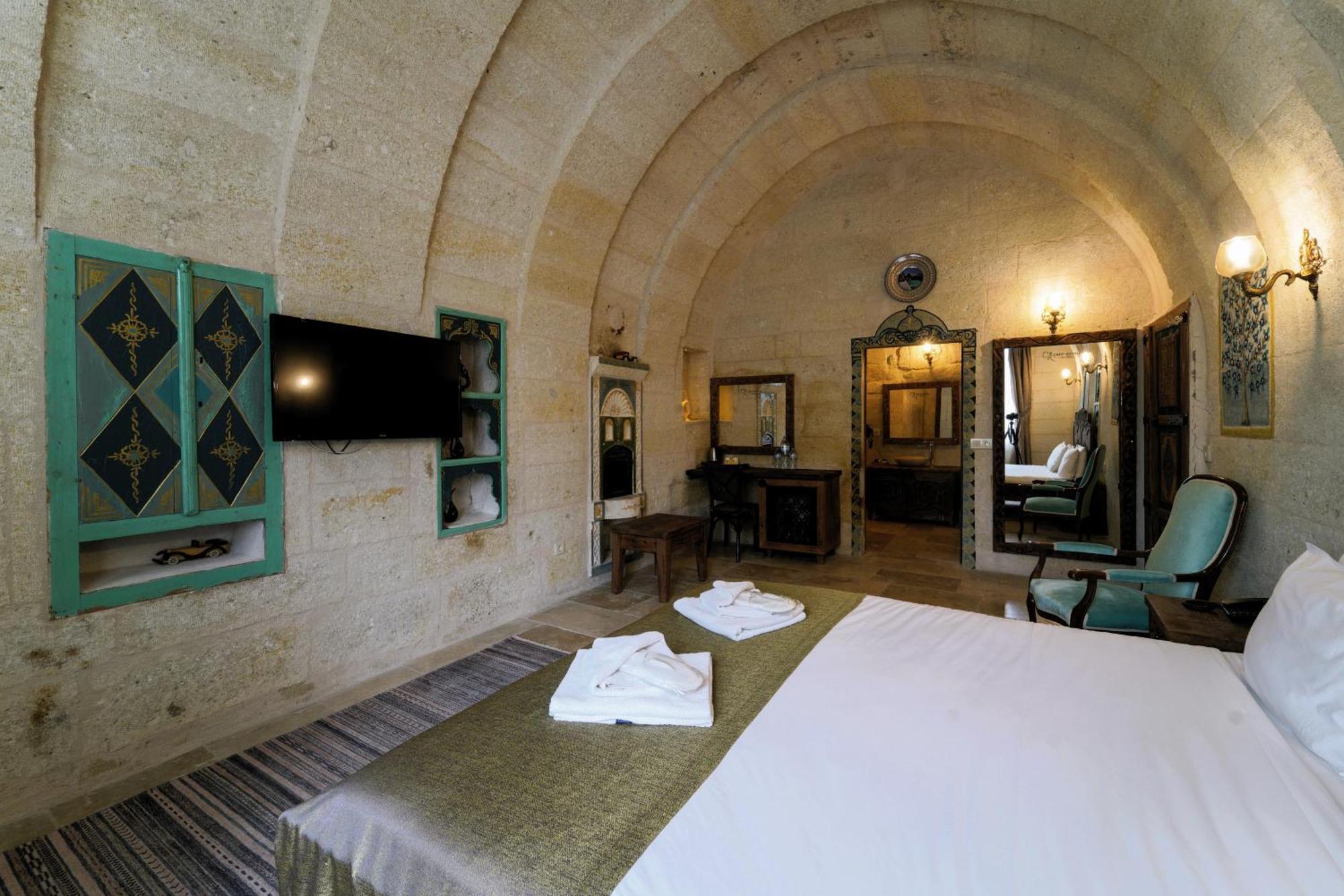 Capp Royal Cave Hotel อูร์กุบ ภายนอก รูปภาพ