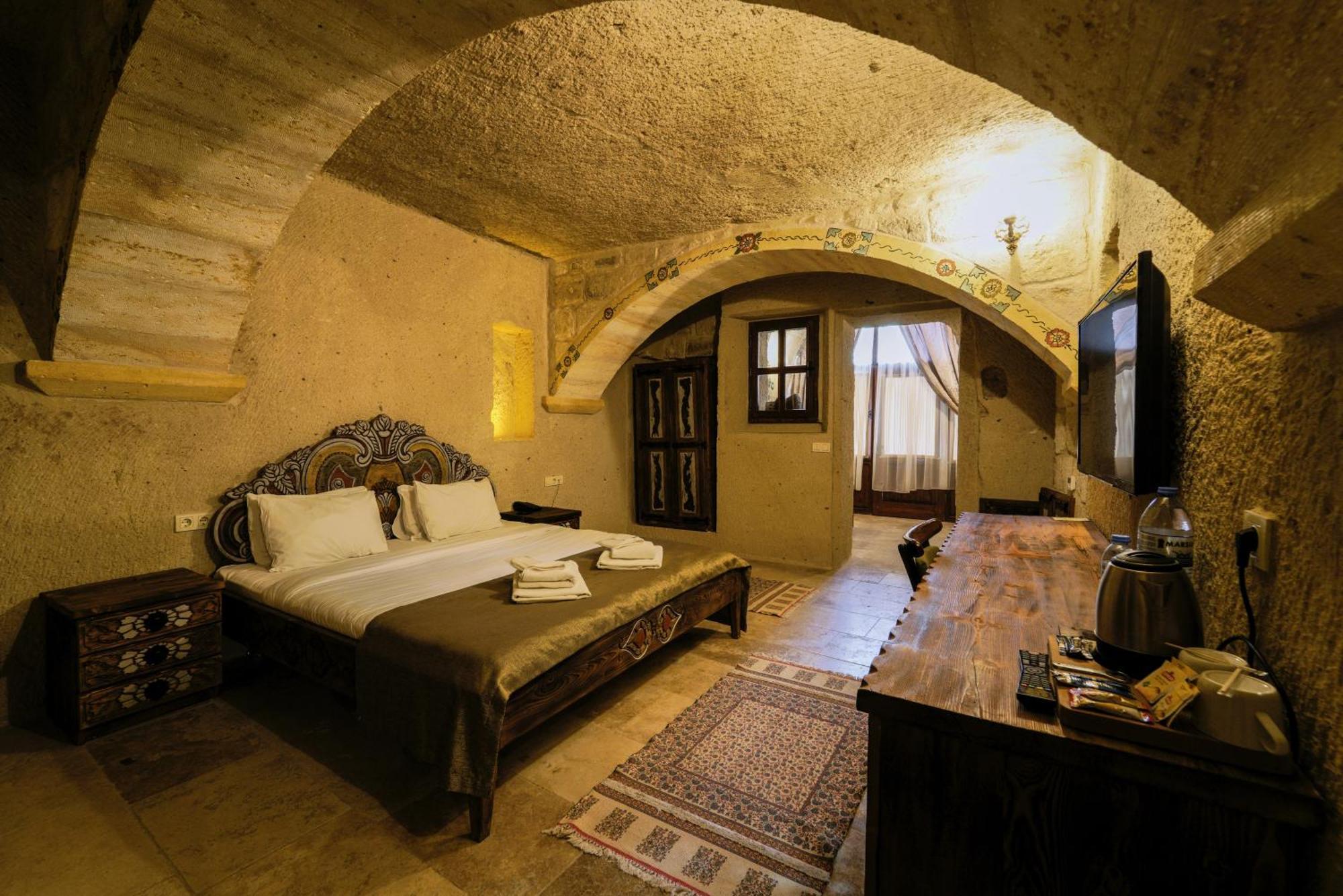 Capp Royal Cave Hotel อูร์กุบ ภายนอก รูปภาพ