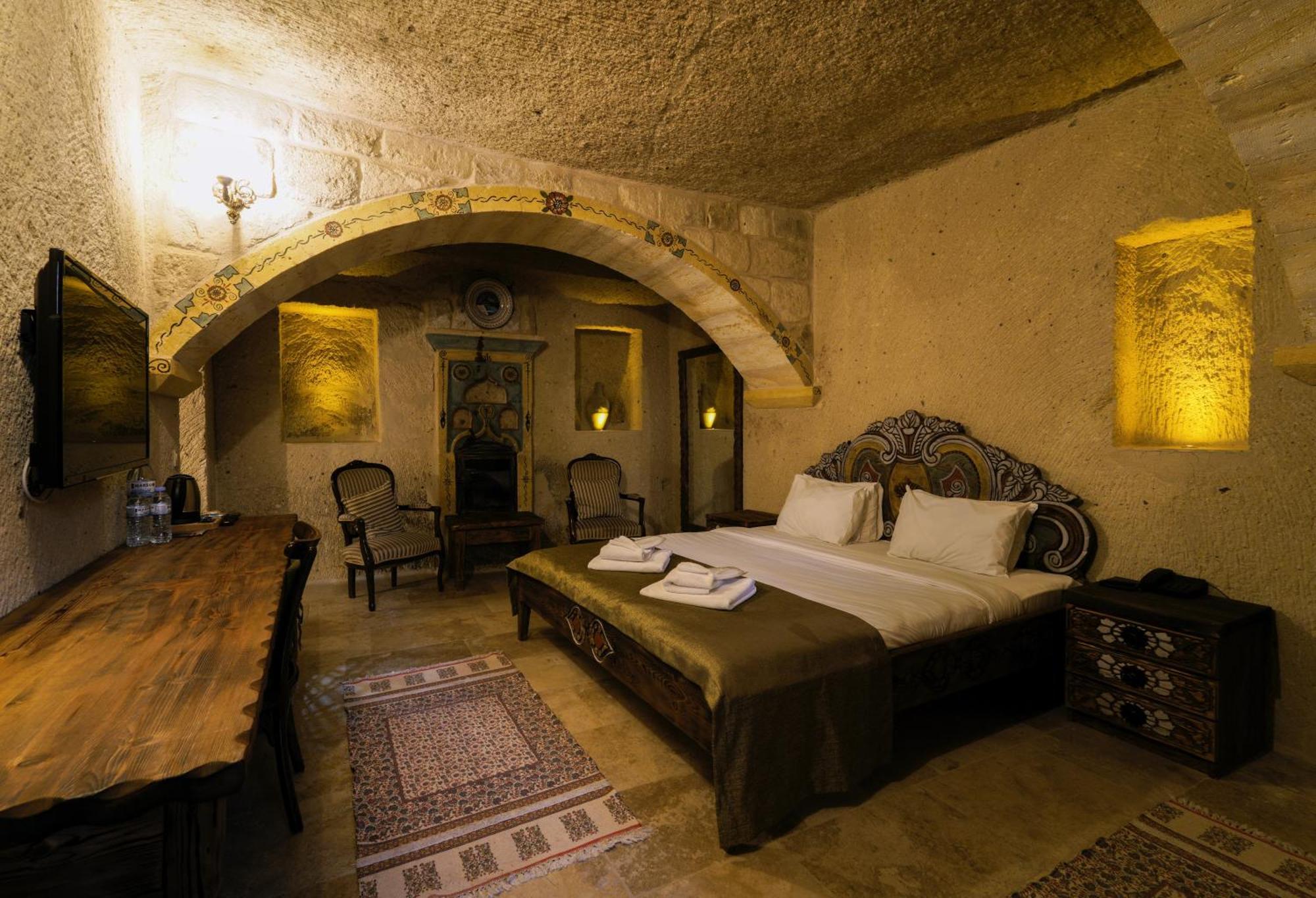 Capp Royal Cave Hotel อูร์กุบ ภายนอก รูปภาพ