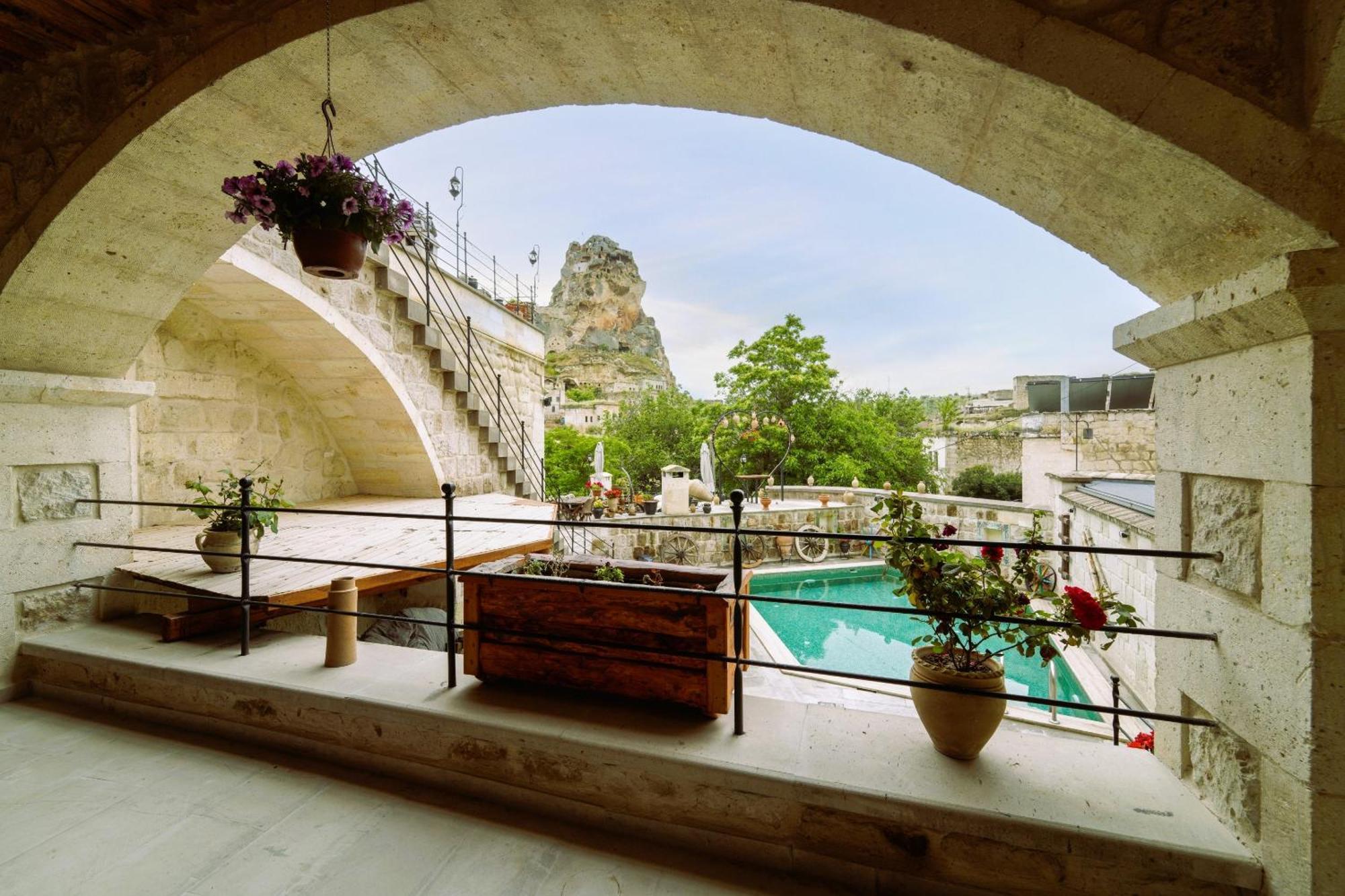 Capp Royal Cave Hotel อูร์กุบ ภายนอก รูปภาพ