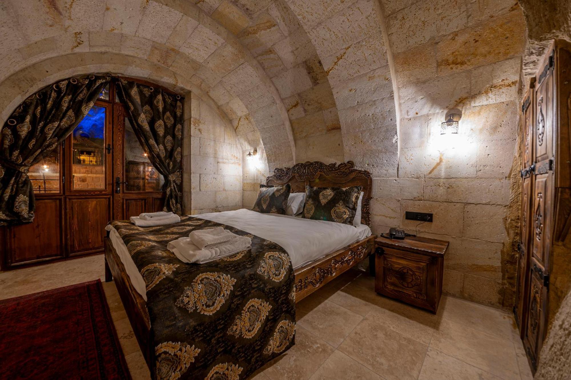 Capp Royal Cave Hotel อูร์กุบ ภายนอก รูปภาพ