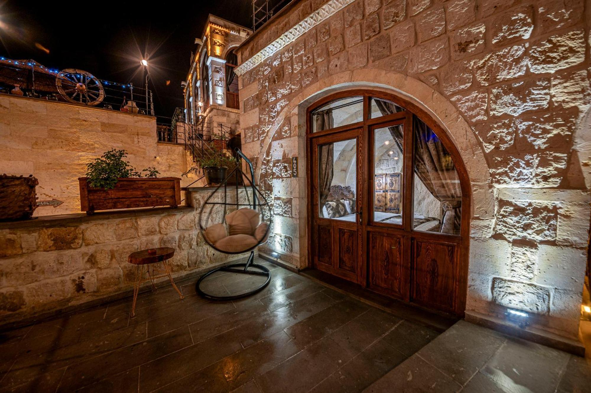 Capp Royal Cave Hotel อูร์กุบ ภายนอก รูปภาพ