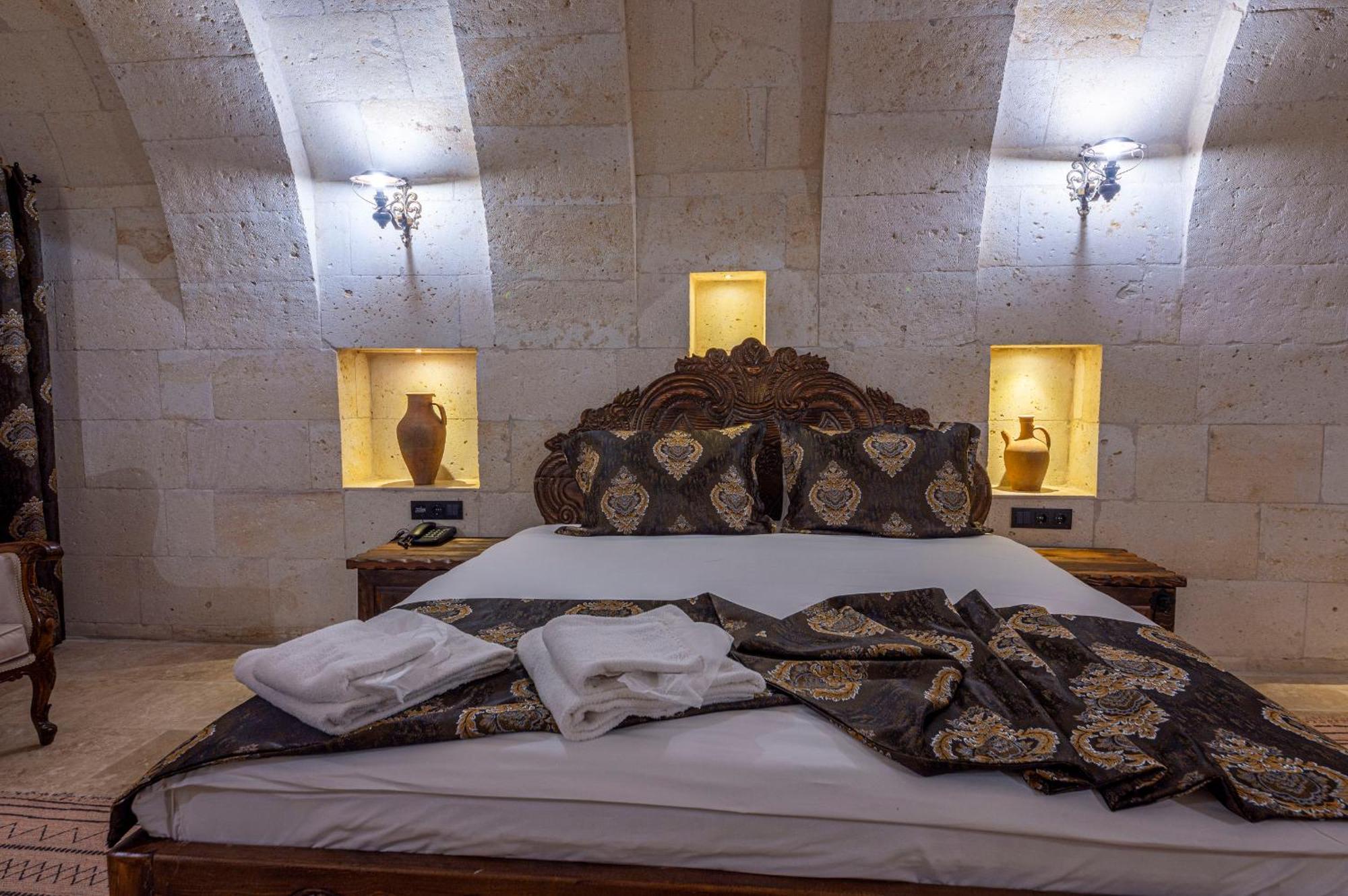 Capp Royal Cave Hotel อูร์กุบ ภายนอก รูปภาพ